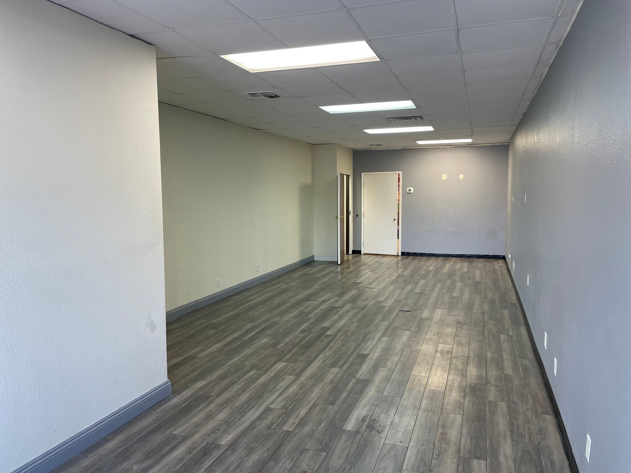 901 S Rancho Dr, Las Vegas, NV à louer Photo intérieure– Image 1 sur 7