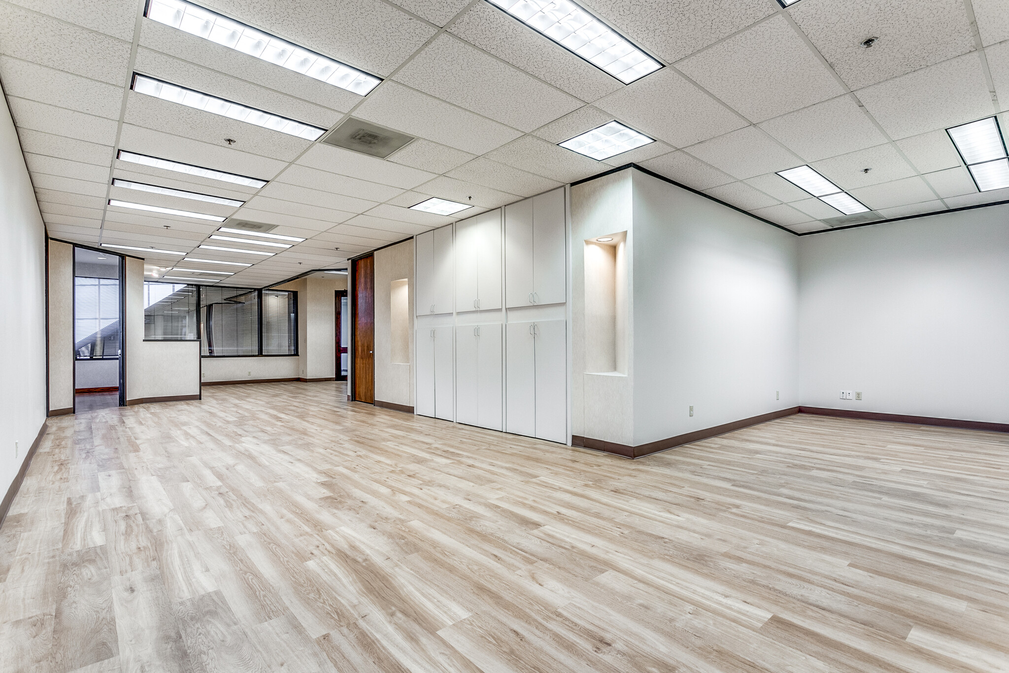 1250 NE Loop 410, San Antonio, TX à louer Photo intérieure– Image 1 sur 4