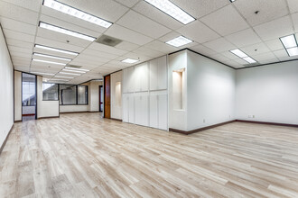 1250 NE Loop 410, San Antonio, TX à louer Photo intérieure– Image 1 sur 4