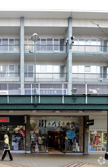 21-23 The Precinct, Coventry à vendre - Photo de l’immeuble – Image 3 sur 3