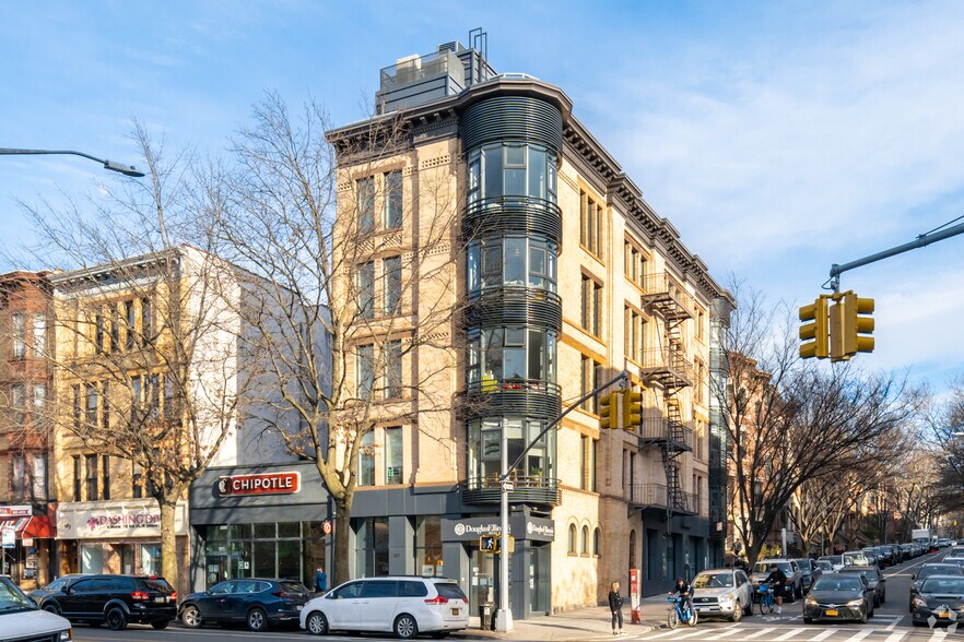 187 7th Ave, Brooklyn, NY à vendre - Photo de l’immeuble – Image 1 sur 2
