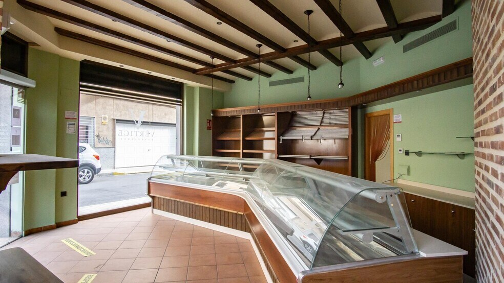 Local commercial dans Petrer à vendre - Photo intérieure – Image 3 sur 9