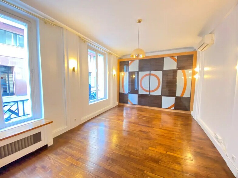 Bureau dans Paris à louer - Photo de l’immeuble – Image 3 sur 7
