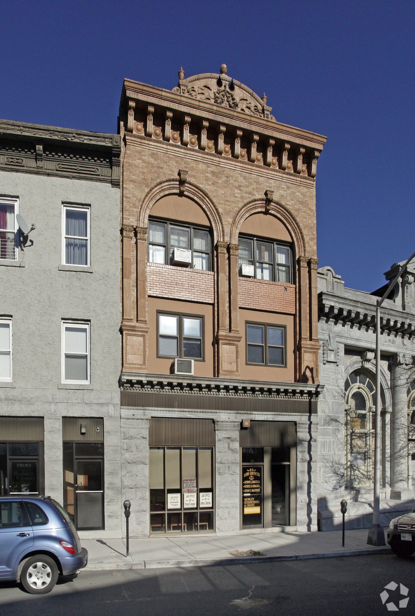 23 W 8th St, Bayonne, NJ à louer Photo principale– Image 1 sur 11