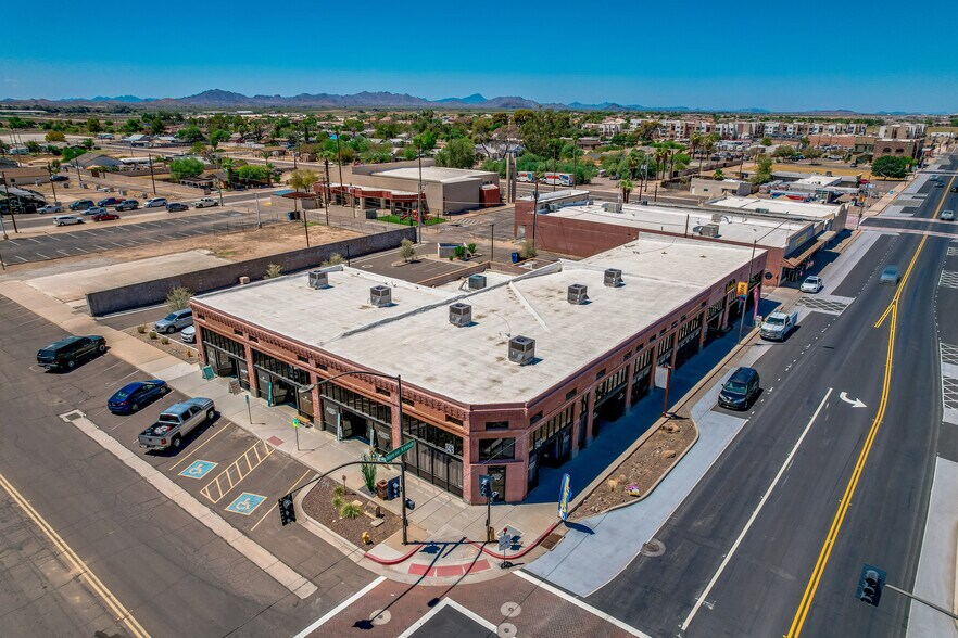 343 E Monroe Ave, Buckeye, AZ à louer - Photo de l’immeuble – Image 1 sur 6