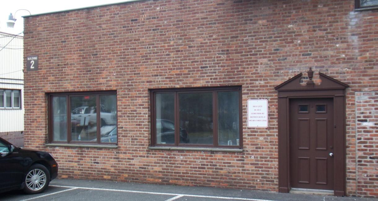 231 Herbert Ave, Closter, NJ à louer Photo principale– Image 1 sur 4