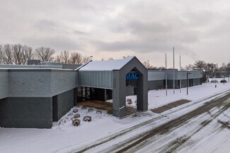 Plus de détails pour 2110 Silver Bell Rd, Eagan, MN - Bureau à louer