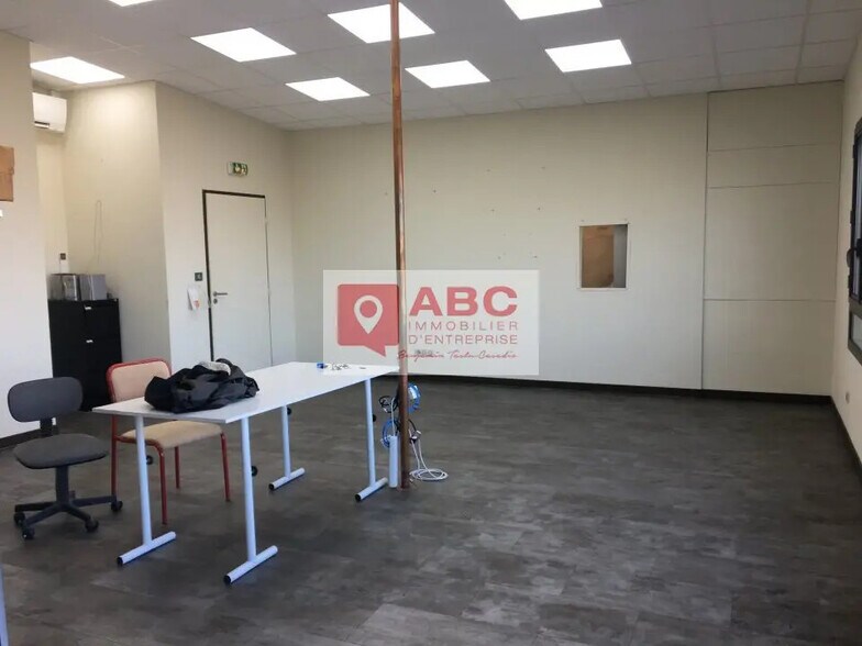 Local d’activités dans Saint-Aunès à louer - Photo intérieure – Image 3 sur 4