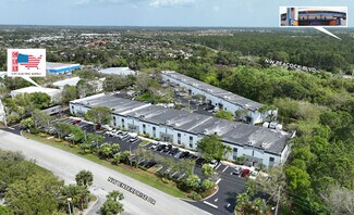Plus de détails pour 645 NW Enterprise Dr, Port Saint Lucie, FL - Industriel/Logistique à louer