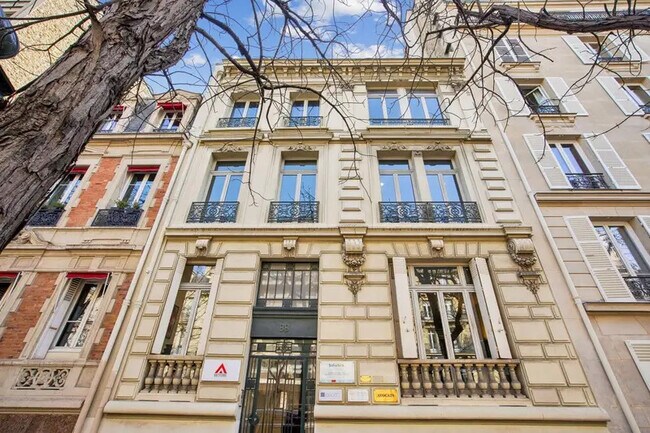 Plus de détails pour 88 Avenue De Wagram, Paris - Bureau à louer