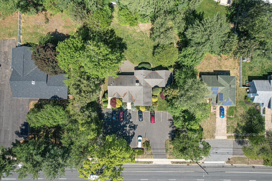 90 N Kings Hwy, Cherry Hill, NJ à vendre - Photo de l’immeuble – Image 3 sur 5