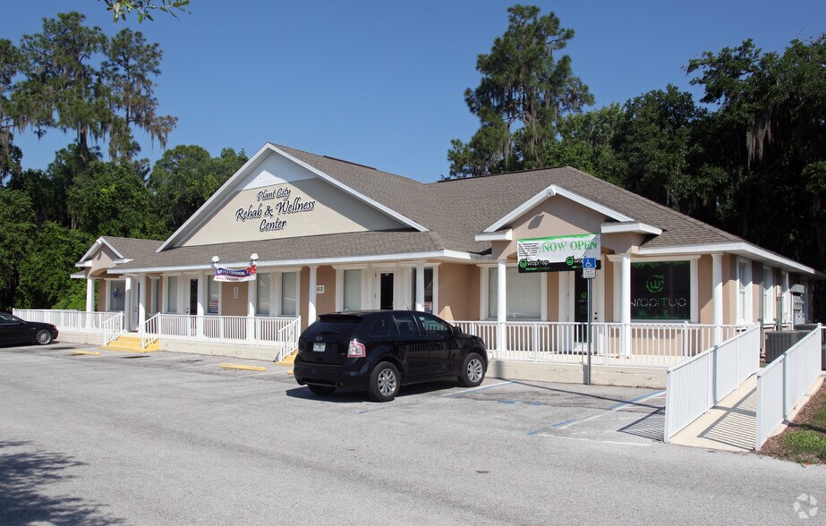 1503 S Alexander St, Plant City, FL à vendre - Photo de l’immeuble – Image 2 sur 7