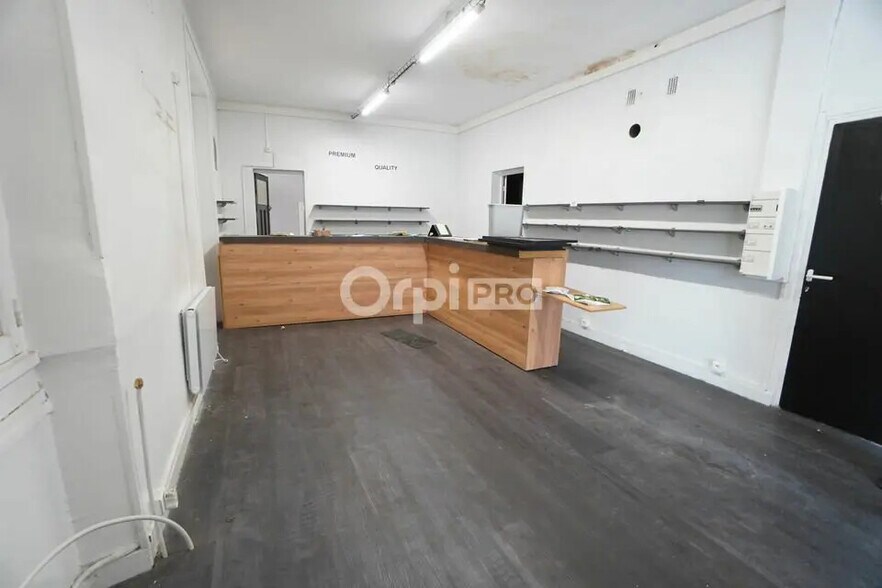 Local commercial dans Dijon à louer - Photo de l’immeuble – Image 2 sur 4