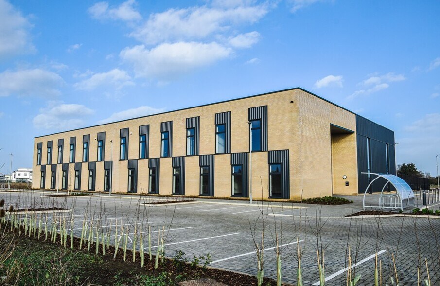 5-7 Peterborough Rd, Kings Lynn à louer - Photo de l’immeuble – Image 3 sur 5