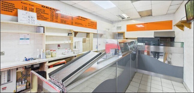 103-109 Holmscroft St, Greenock à vendre - Photo de l’immeuble – Image 1 sur 7