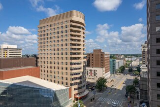 Plus de détails pour 109 N Main St, Dayton, OH - Bureau à vendre
