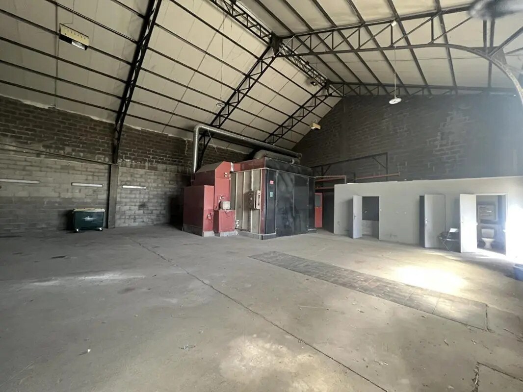 Local d’activités dans Roussillon à louer Photo intérieure– Image 1 sur 9