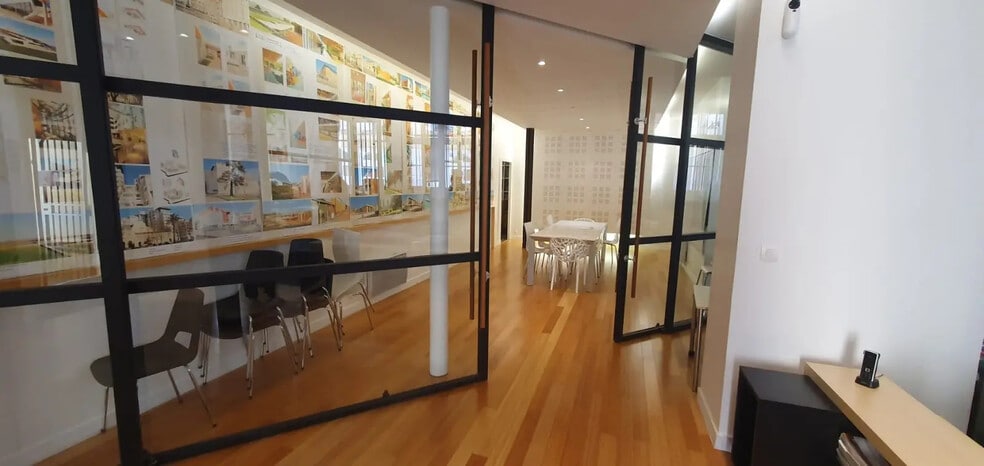 Bureau dans Versailles à vendre - Photo de l’immeuble – Image 3 sur 10