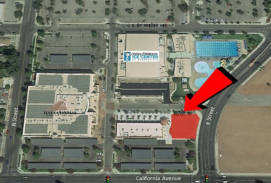 1000 California Ave, Bakersfield, CA à louer - Photo de l’immeuble – Image 3 sur 3