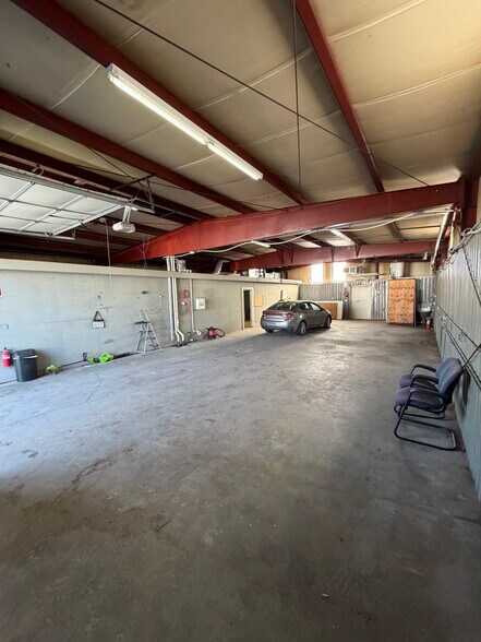 10012 E 46th Pl, Tulsa, OK à vendre - Photo de l’immeuble – Image 3 sur 10