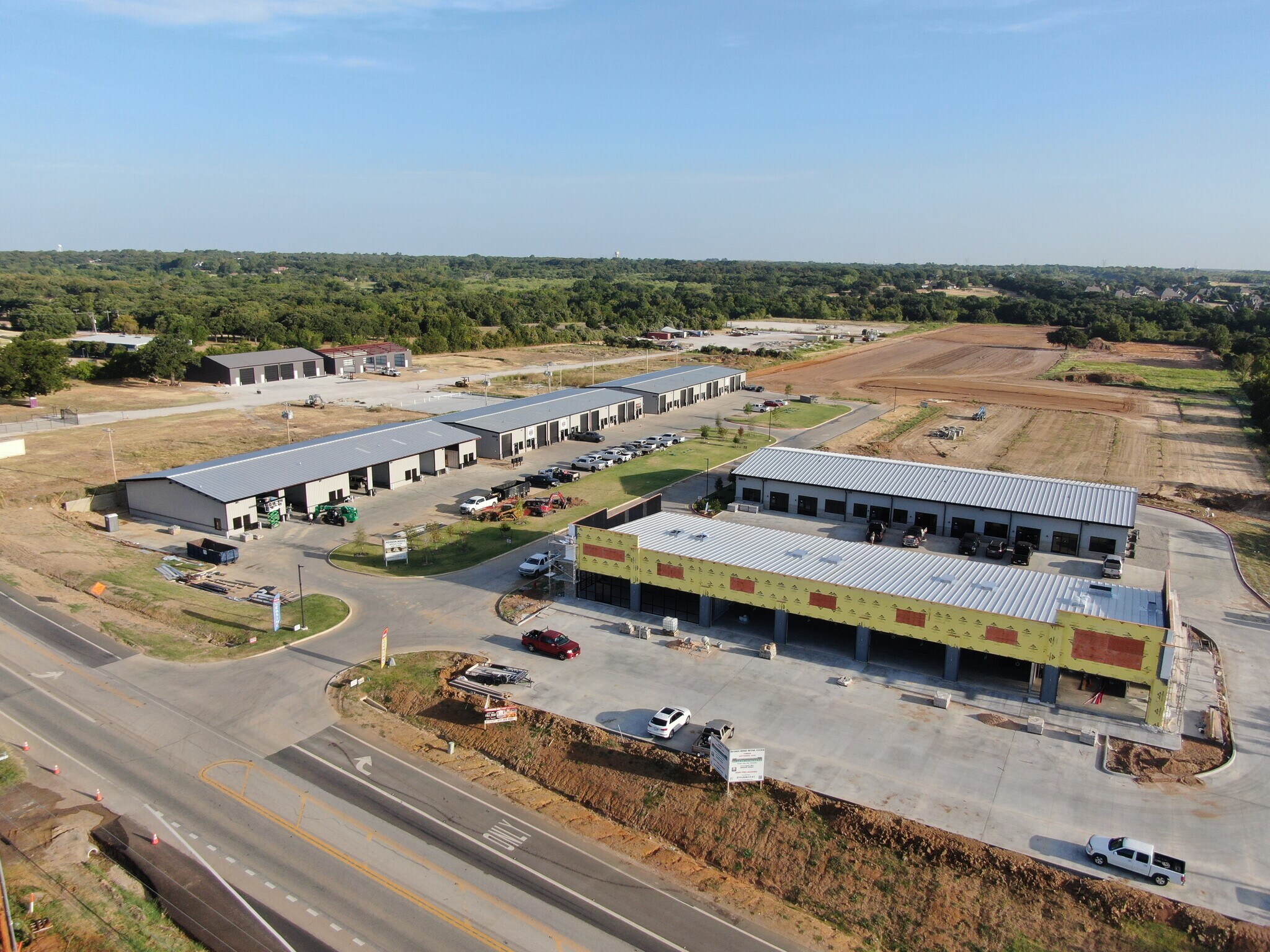 6815 Rendon Bloodworth Rd, Fort Worth, TX à louer Photo de l’immeuble– Image 1 sur 20