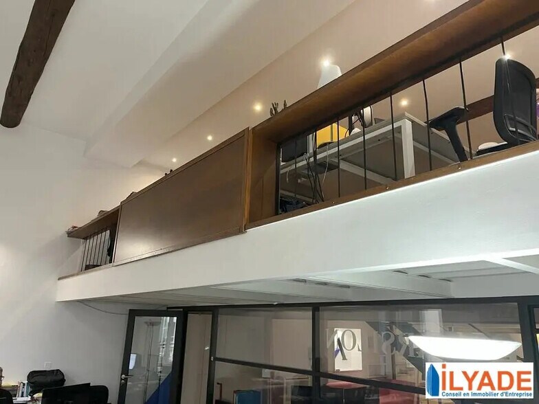 8 Rue Euthymenes, Marseille à louer - Photo de l’immeuble – Image 2 sur 10