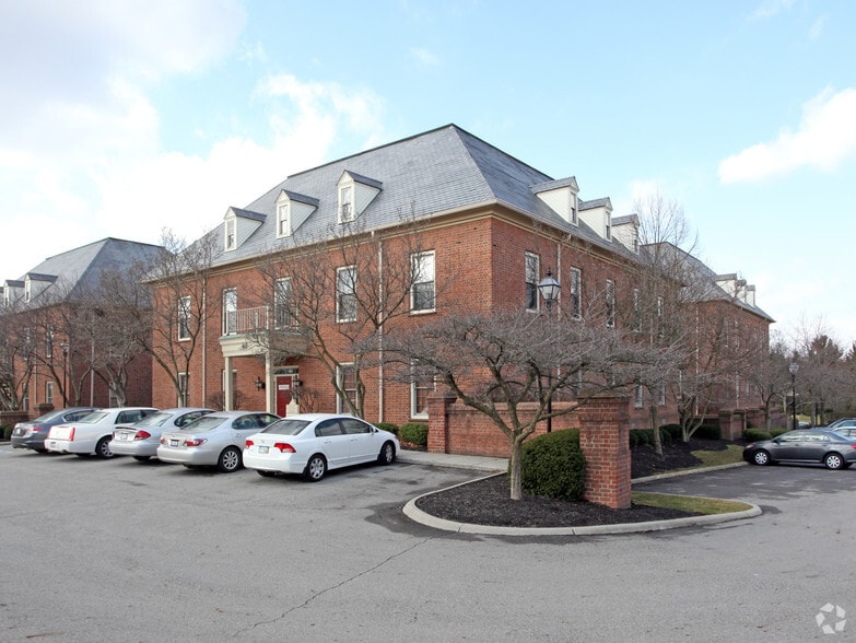 90 Northwoods Blvd, Columbus, OH à vendre - Photo de l’immeuble – Image 2 sur 6