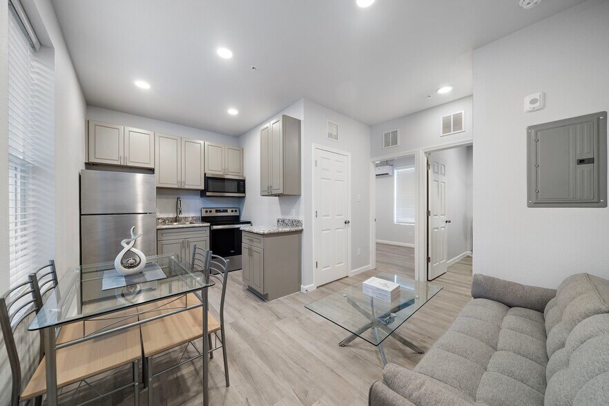 920 Avenue L, Galveston, TX à vendre - Photo intérieure – Image 3 sur 20