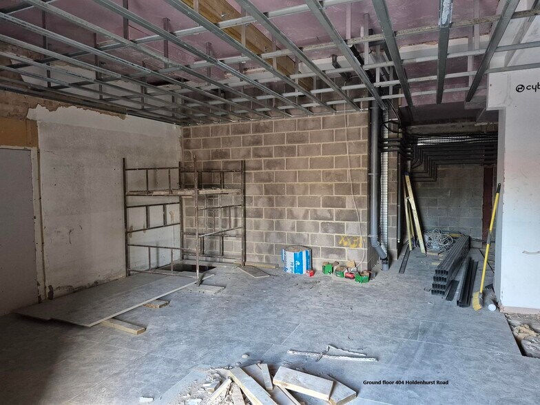 402-406 Holdenhurst Rd, Bournemouth à louer - Photo de l’immeuble – Image 3 sur 4