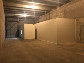 6991-6995 NW 82nd Ave, Miami, FL à louer Photo intérieure– Image 1 sur 11