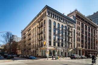 Plus de détails pour 97 7th Ave, New York, NY - Local commercial à louer