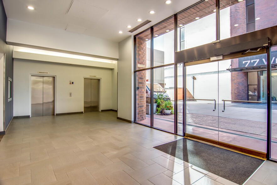 57 W 200 S, Salt Lake City, UT à louer - Photo de l’immeuble – Image 3 sur 9