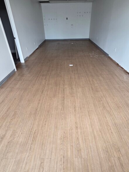 2401 W Alameda Ave, Denver, CO à louer - Photo de l’immeuble – Image 3 sur 21