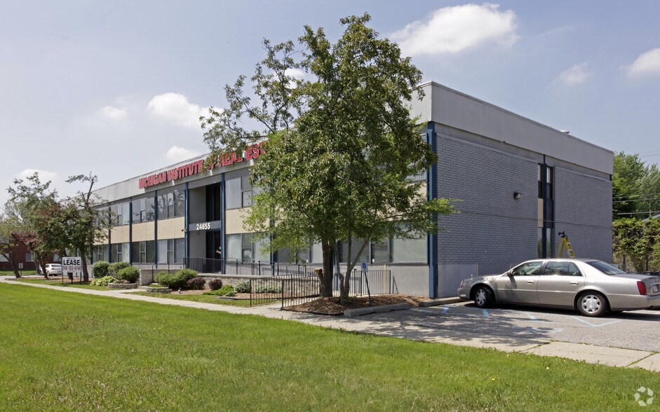 24655 Southfield Rd, Southfield, MI à louer - Photo principale – Image 1 sur 6