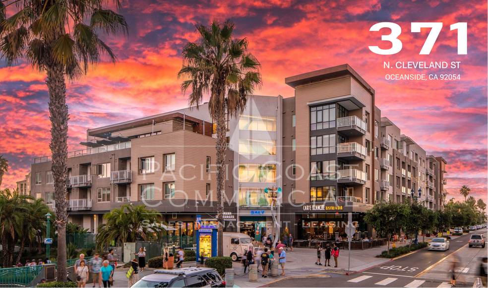 371 N Cleveland St, Oceanside, CA à vendre - Photo de l’immeuble – Image 3 sur 11