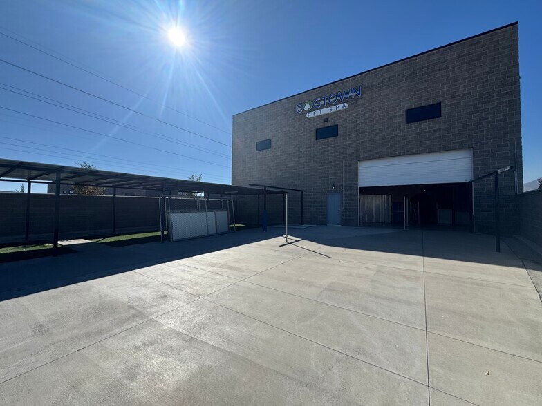 6327 W Crimson View Dr, South Jordan, UT à vendre - Photo de l’immeuble – Image 1 sur 15