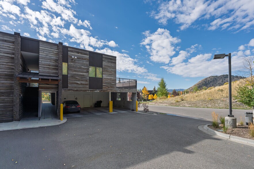 855 W Broadway Ave, Jackson, WY à vendre - Photo de l’immeuble – Image 3 sur 33