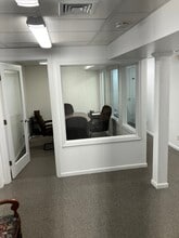 27 Pine St, New Canaan, CT à louer Photo intérieure– Image 2 sur 2