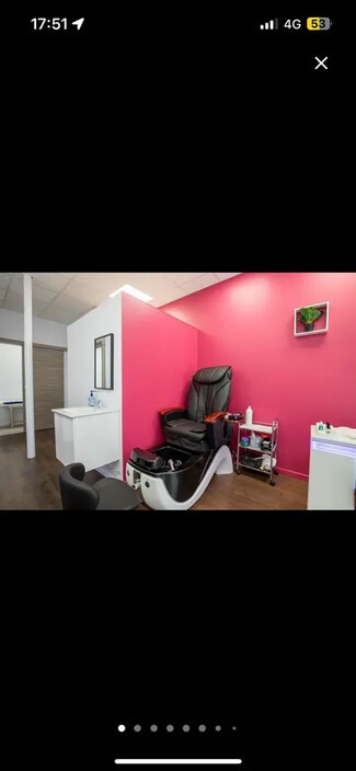 Plus de détails pour Local commercial à louer