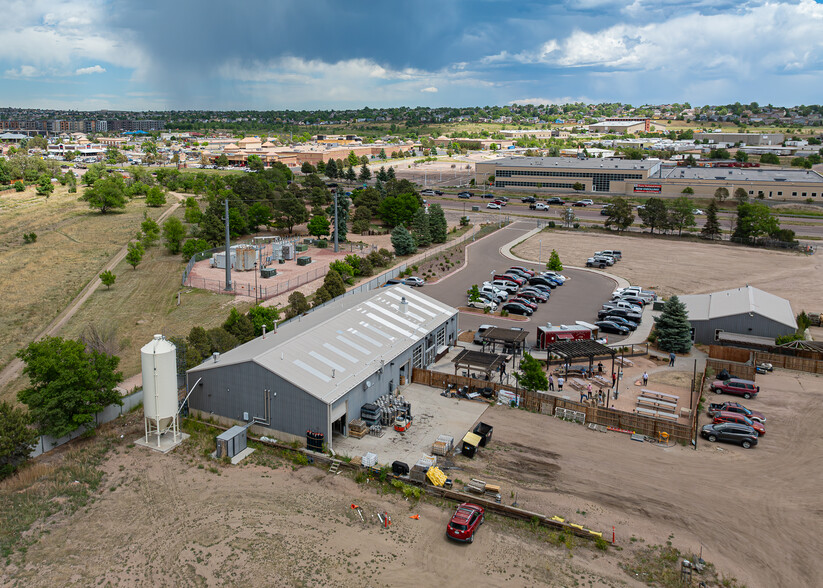 2480 N Powers Blvd, Colorado Springs, CO à vendre - Photo de l’immeuble – Image 3 sur 36