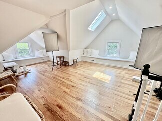 Plus de détails pour 257 Sound Beach Ave, Old Greenwich, CT - Bureau à louer