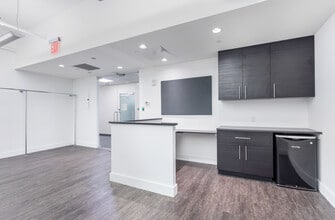 525 Seventh Ave, New York, NY à louer Photo intérieure– Image 2 sur 7