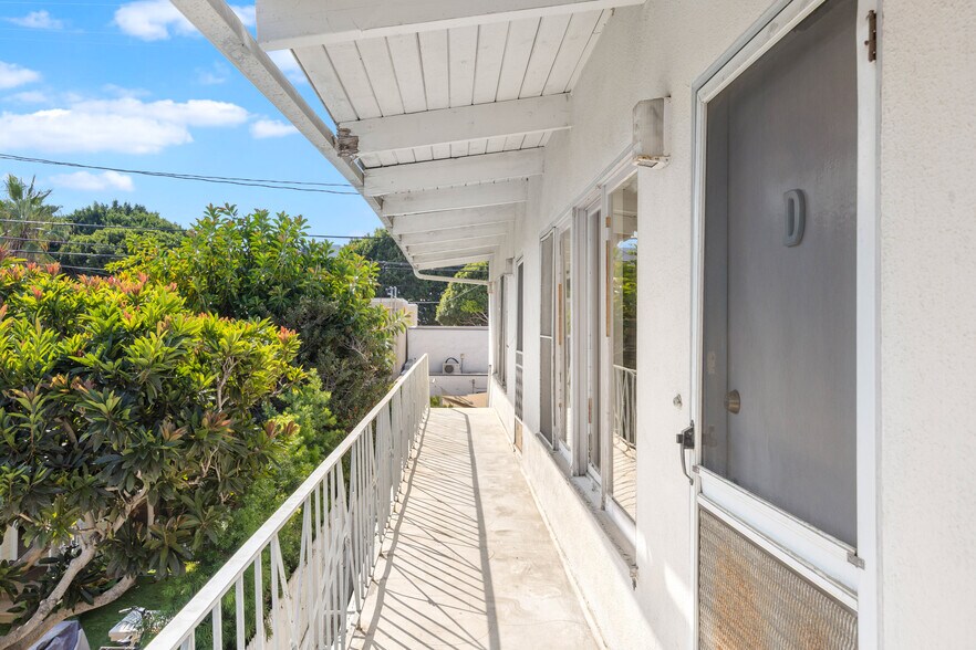 2922 2nd St, Santa Monica, CA à vendre - Photo de l’immeuble – Image 2 sur 18