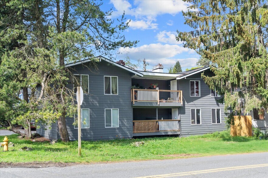 10443 17th Ave SW, Seattle, WA à vendre - Photo de l’immeuble – Image 2 sur 48