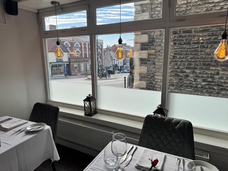 Willowgate, Pickering à vendre - Photo intérieure – Image 3 sur 24