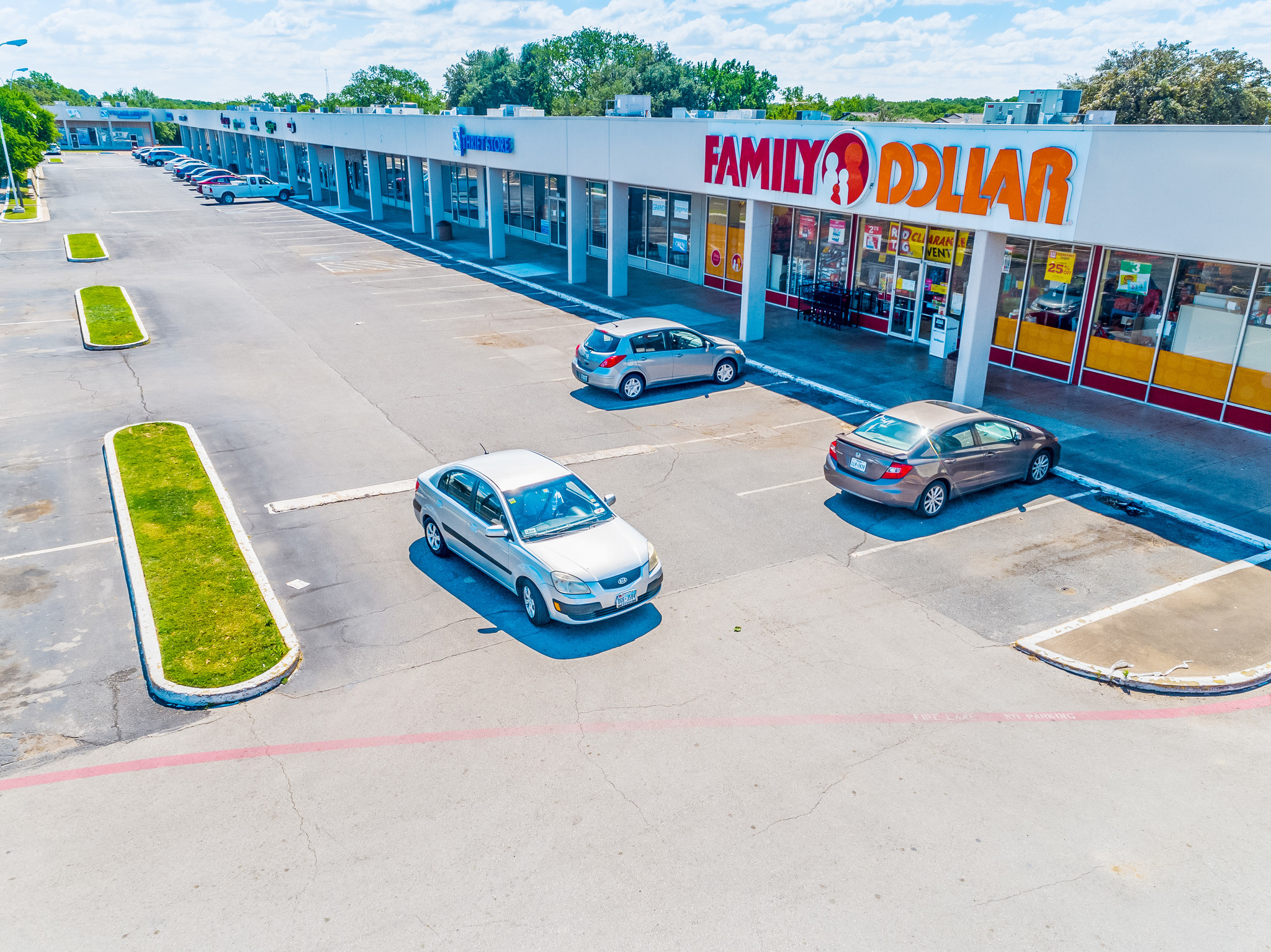 716-756 E Pipeline Rd, Hurst, TX à louer Photo principale– Image 1 sur 11