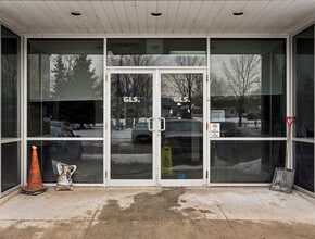 1175 Barton St, Hamilton, ON à louer Photo de l’immeuble– Image 2 sur 7