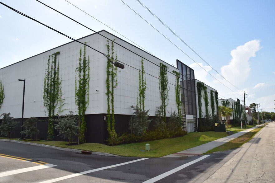 11740 SE Shell Ave, Hobe Sound, FL à vendre - Photo de l’immeuble – Image 3 sur 8