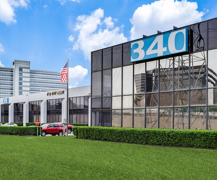 350 N Sam Houston Pky E, Houston, TX à louer - Photo de l’immeuble – Image 2 sur 7