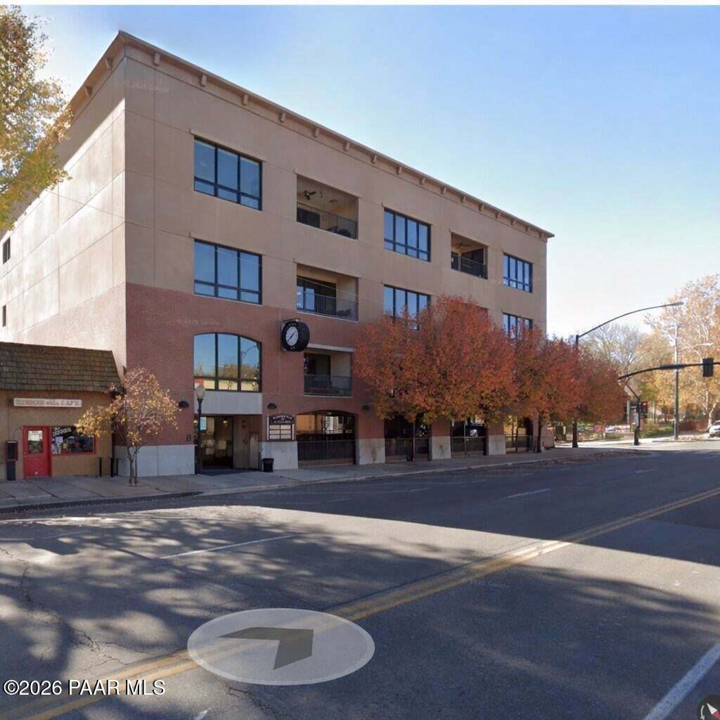 325 W Gurley St, Prescott, AZ à louer Photo de l’immeuble– Image 1 sur 10